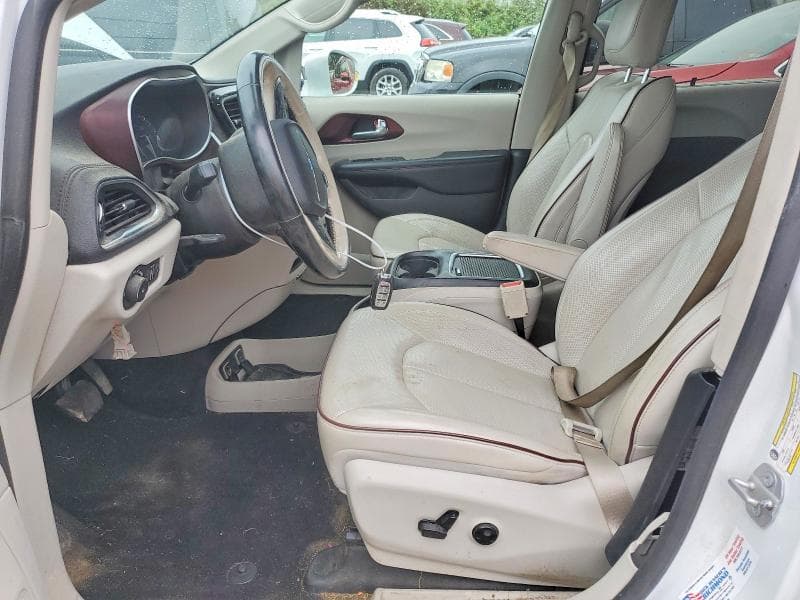 2019 CHRYSLER PACIFICA LIMITED 7