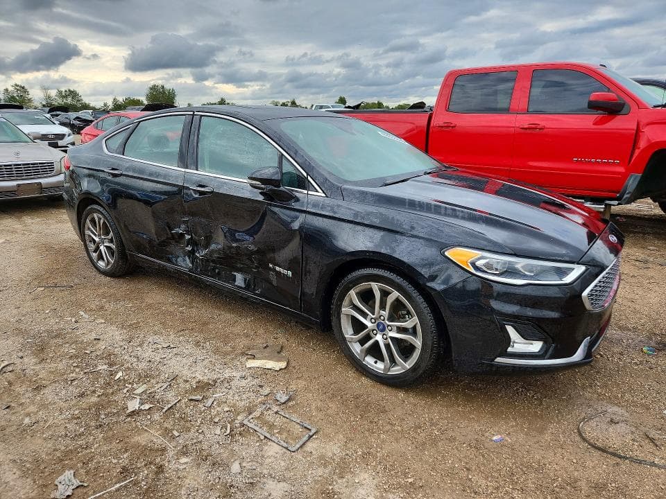 2019 FORD FUSION TITANIUM 4