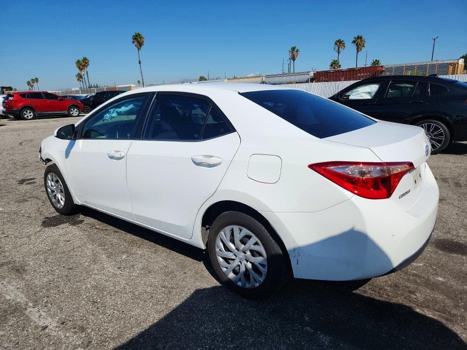 2017 TOYOTA COROLLA LE 2