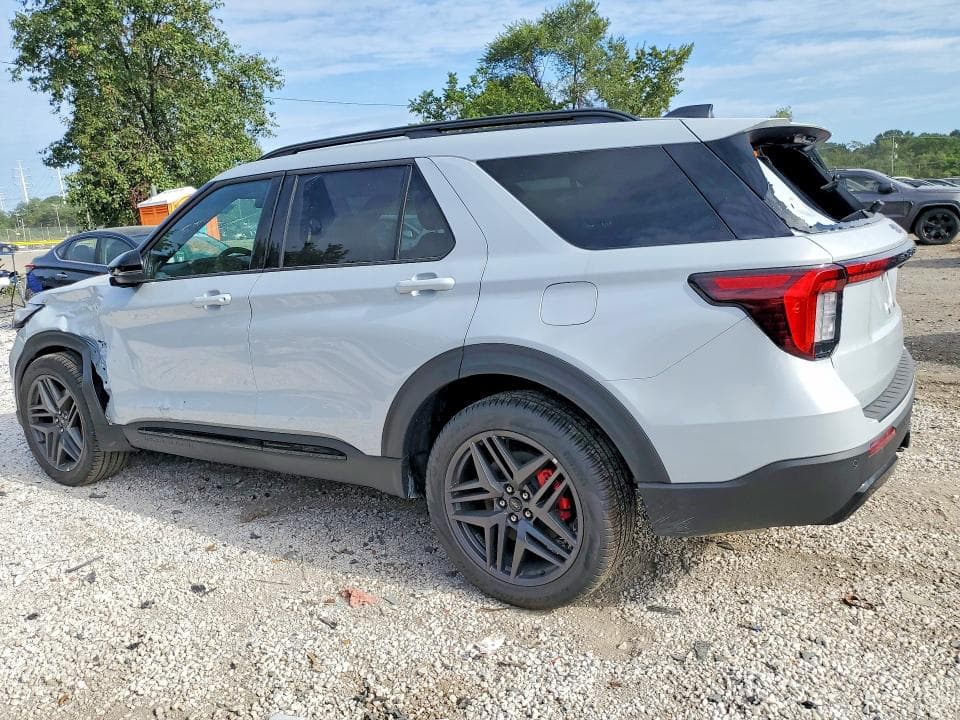 2026 FORD EXPLORER ST-LINE 2