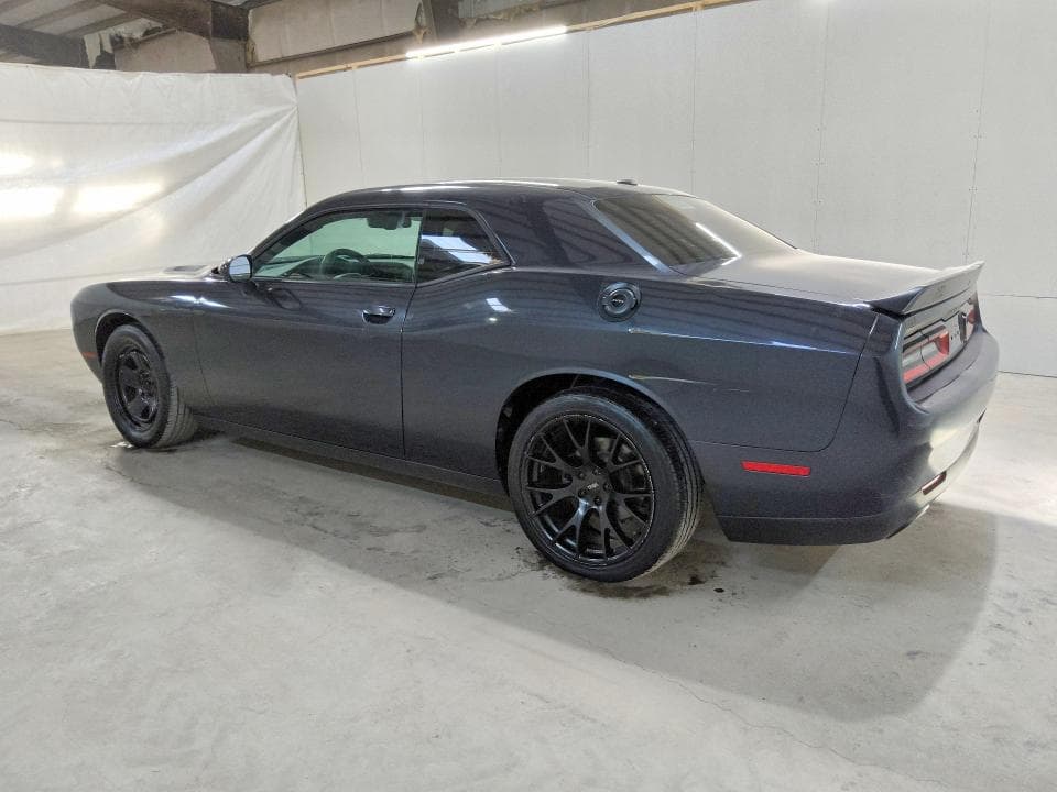 2019 DODGE CHALLENGER SXT 2