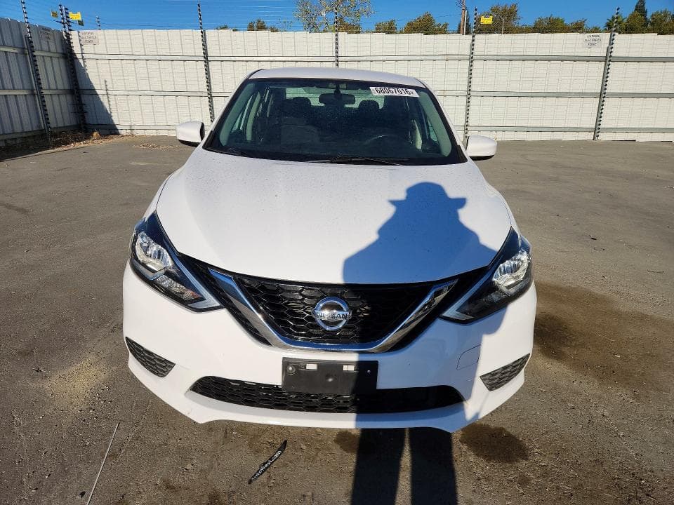 2019 NISSAN SENTRA SV 5
