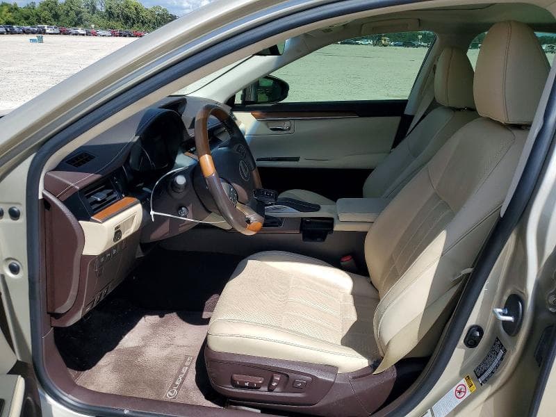 2017 LEXUS ES 300H 7