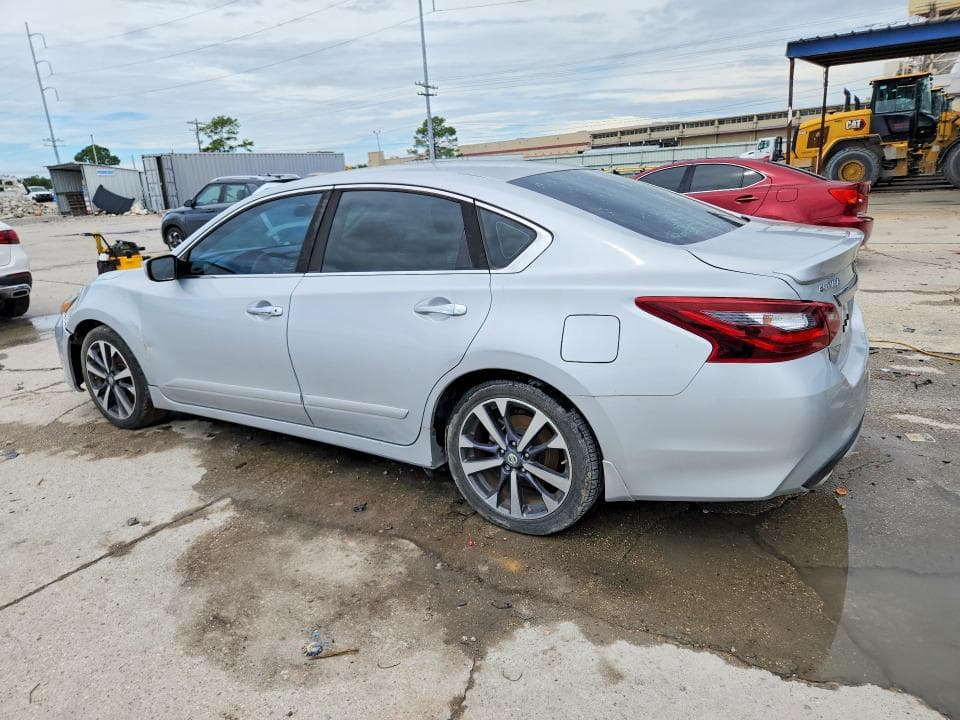 2017 NISSAN ALTIMA 2.5 SR 2