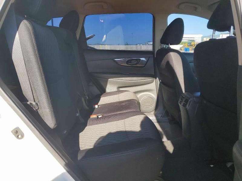 2019 NISSAN ROGUE S 10