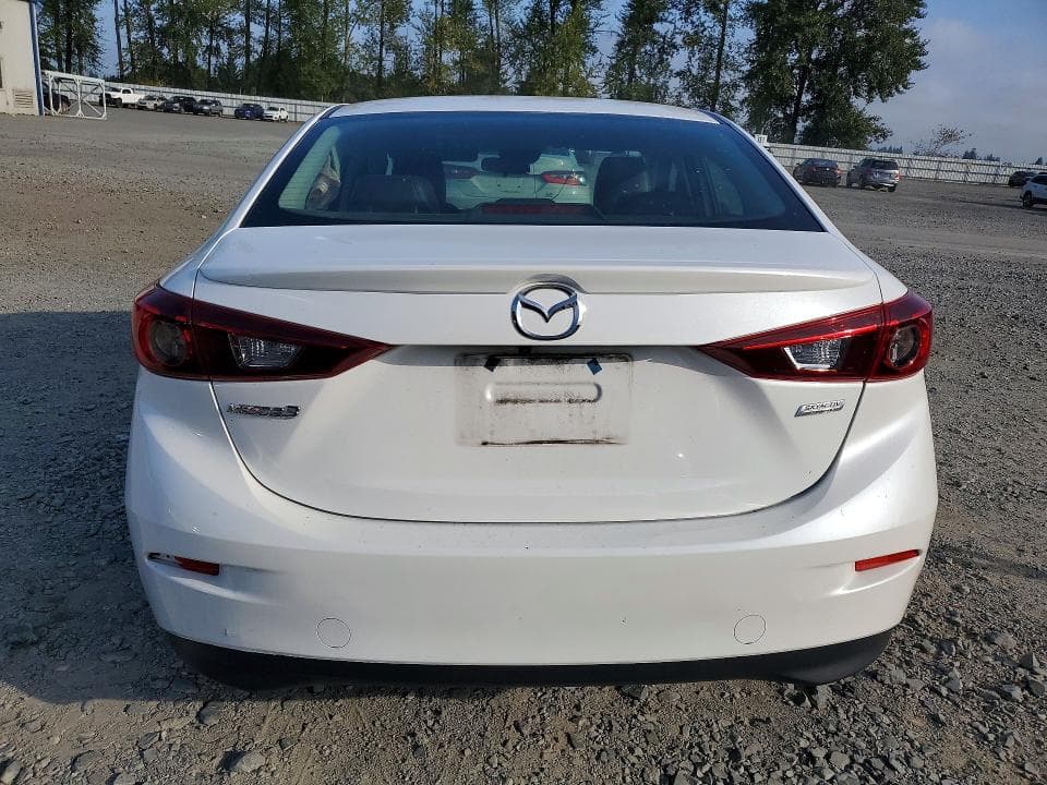 2018 MAZDA 3 TOURING 6