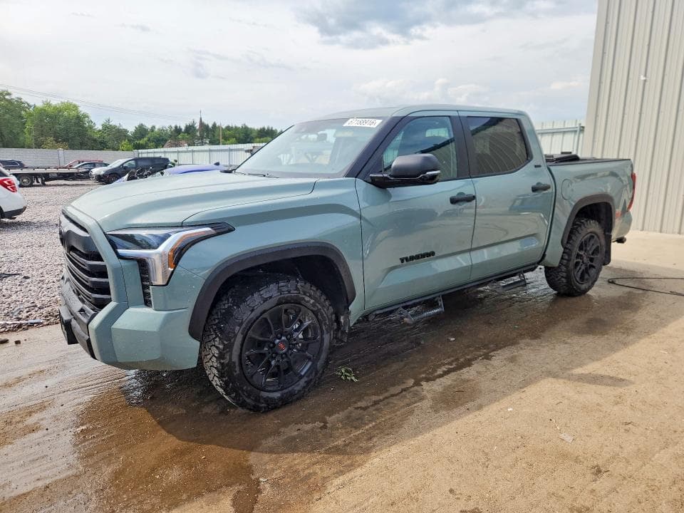 2024 TOYOTA TUNDRA SR5