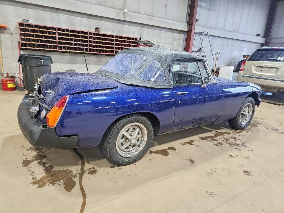 1976 MG MGB 3