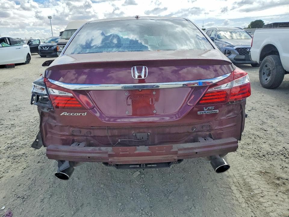 2017 HONDA ACCORD TOURING 6