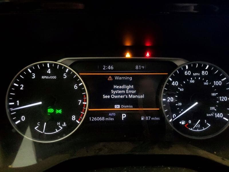 2022 NISSAN PATHFINDER SL 9