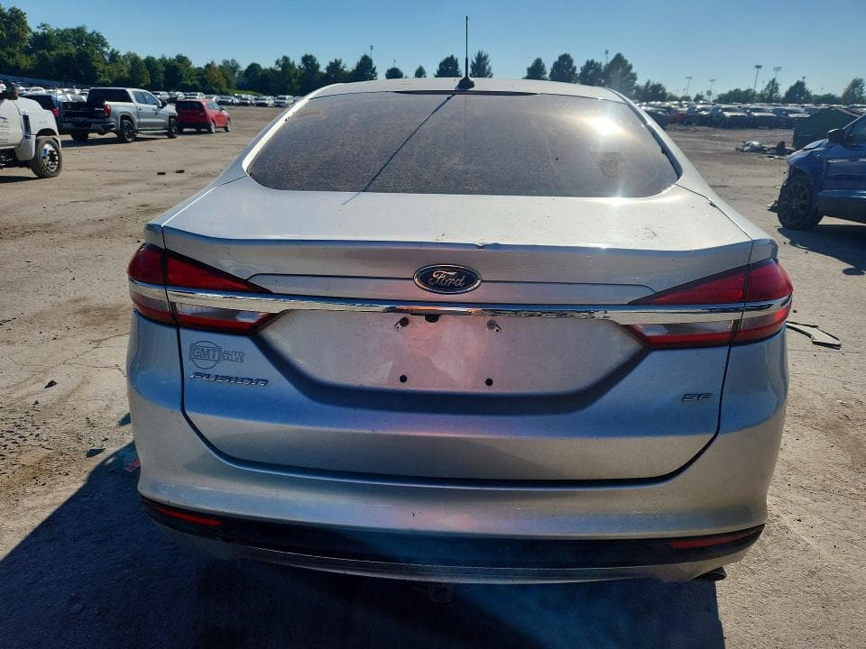 2017 FORD FUSION SE 6