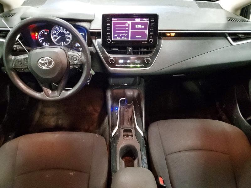 2021 TOYOTA COROLLA LE 8