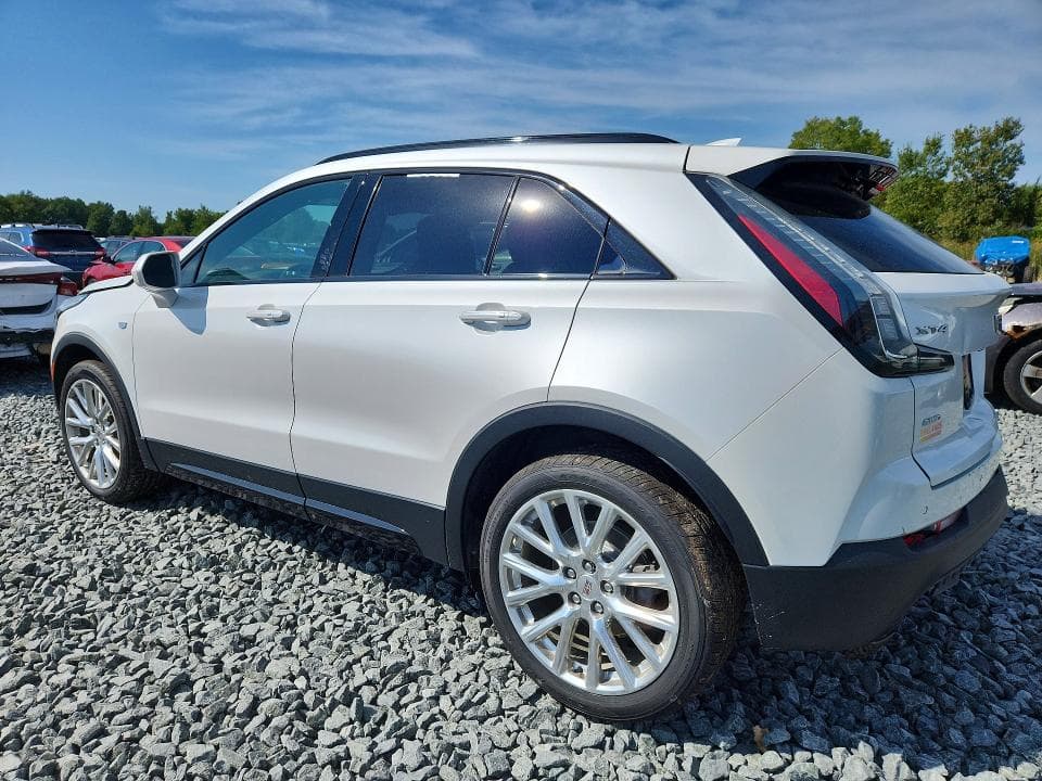 2019 CADILLAC XT4 SPORT 2