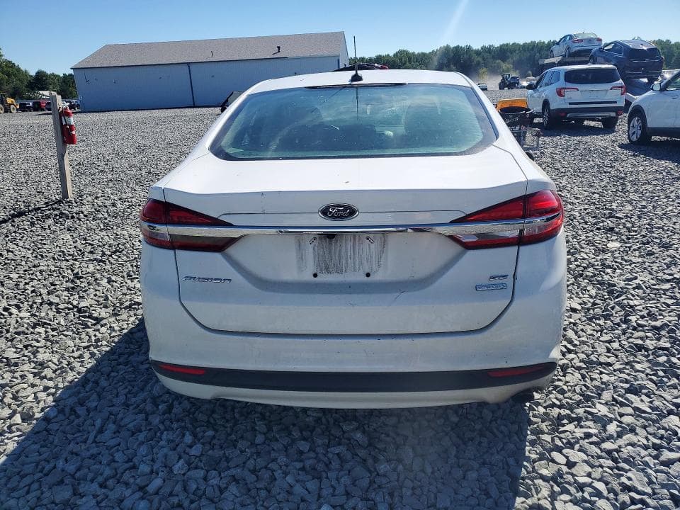 2017 FORD FUSION SE 6