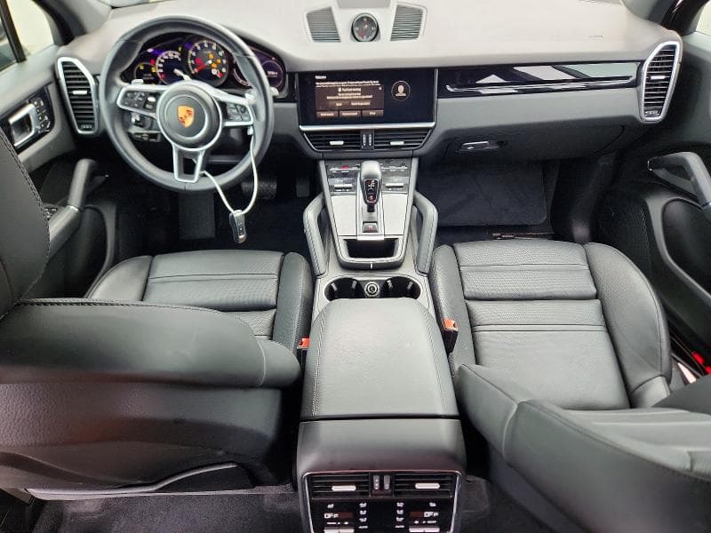 2023 PORSCHE CAYENNE BASE 8