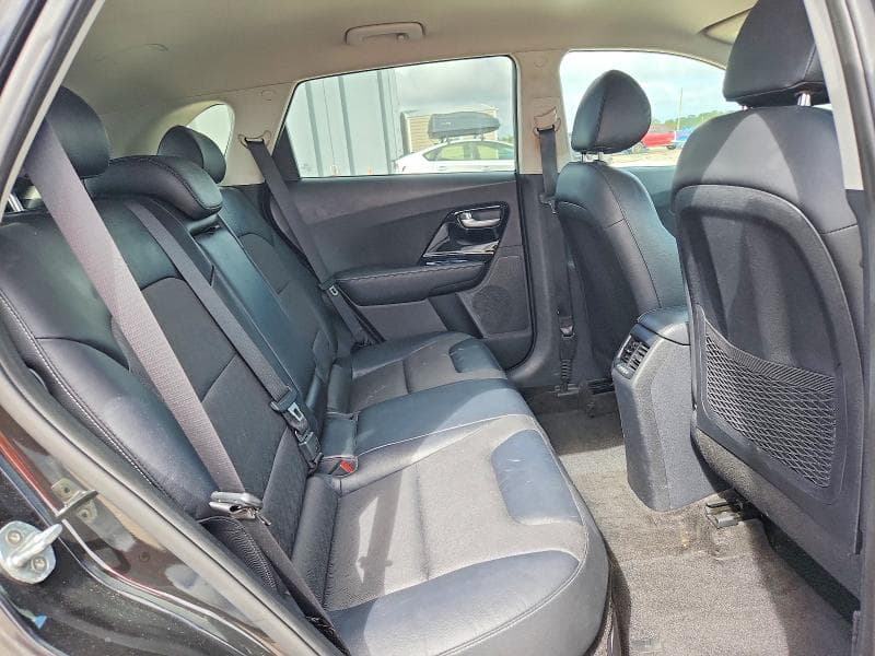 2017 KIA NIRO EX 11