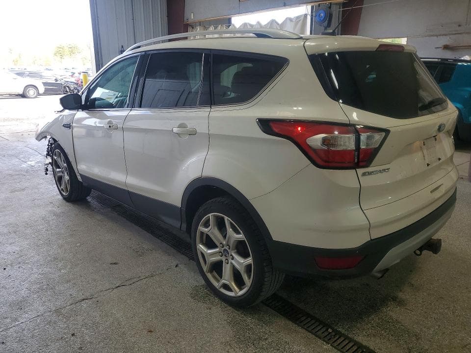 2017 FORD ESCAPE TITANIUM 2