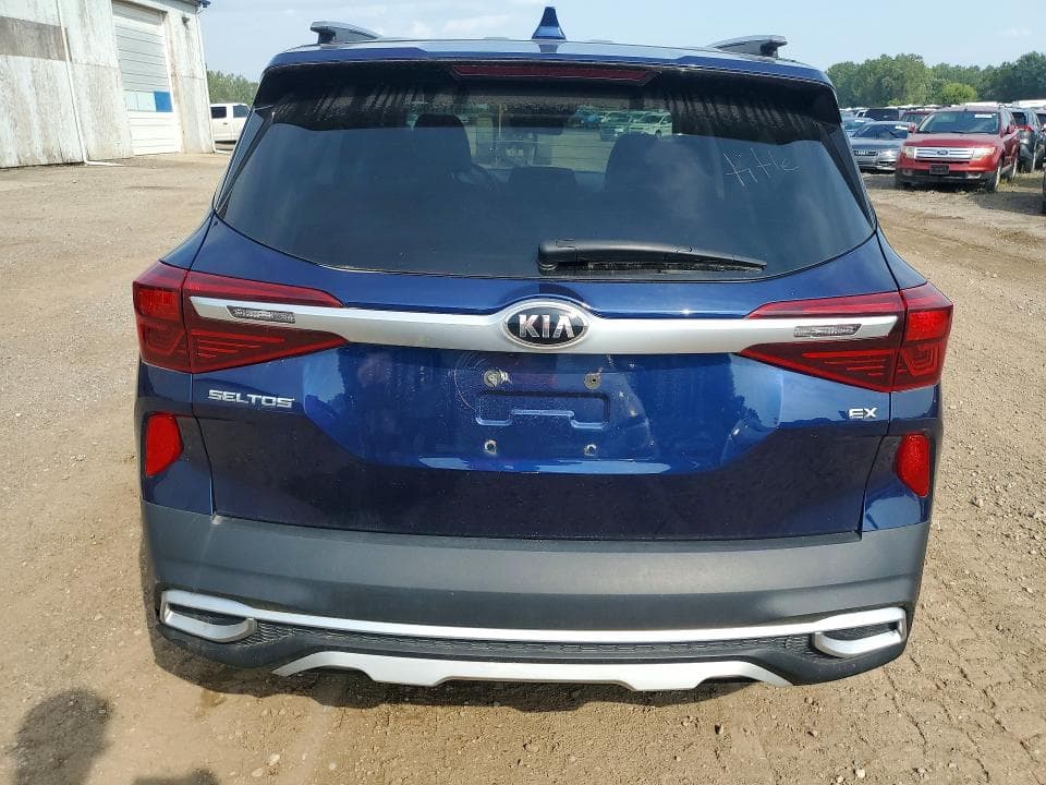 2021 KIA SELTOS EX 6