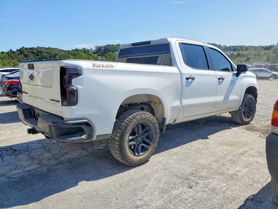 2024 CHEVROLET SILVERADO K1500 TRAIL BOSS CUSTOM 3