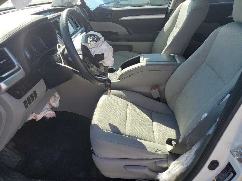 2019 TOYOTA HIGHLANDER LE 7