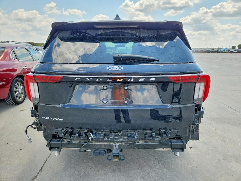 2025 FORD EXPLORER ACTIVE 6