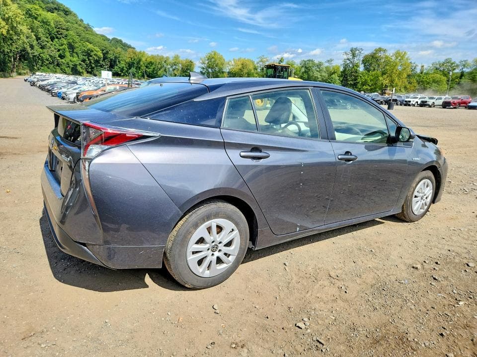 2017 TOYOTA PRIUS TWO 3