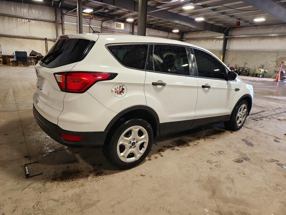 2019 FORD ESCAPE S 3