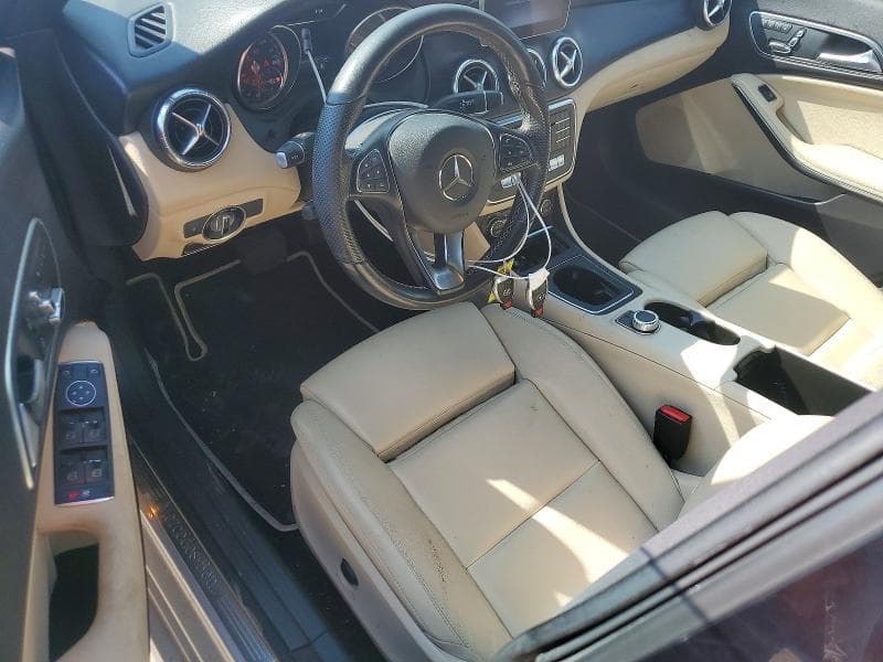 2019 MERCEDES-BENZ CLA 250 8