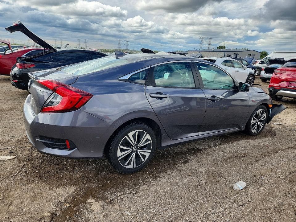 2017 HONDA CIVIC EX 3