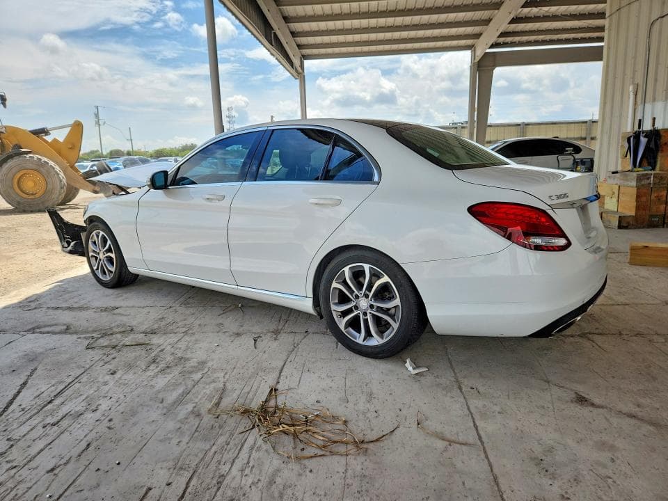 2017 MERCEDES-BENZ C 300 2