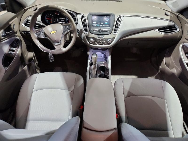 2018 CHEVROLET MALIBU LS 8