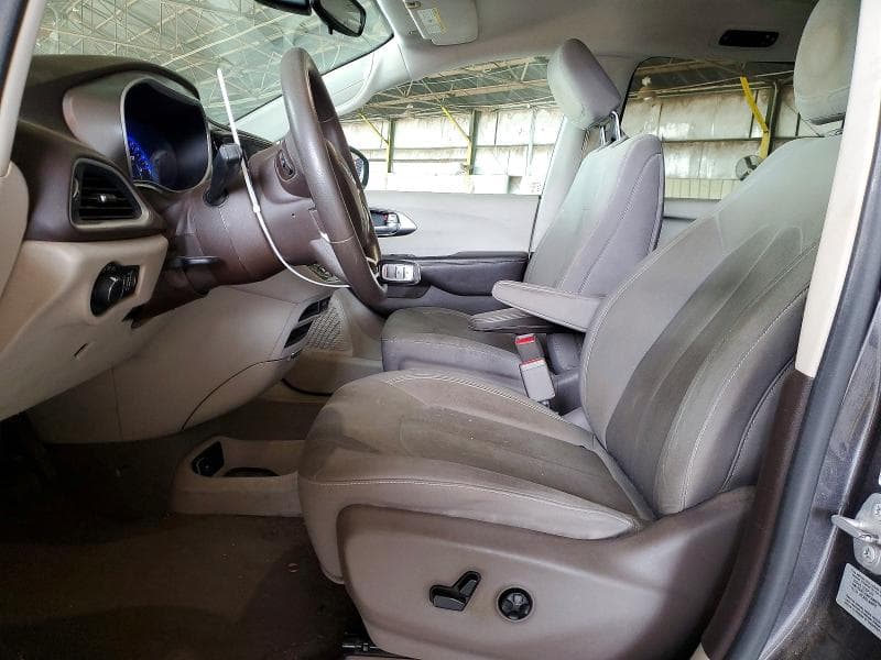 2017 CHRYSLER PACIFICA LX 7