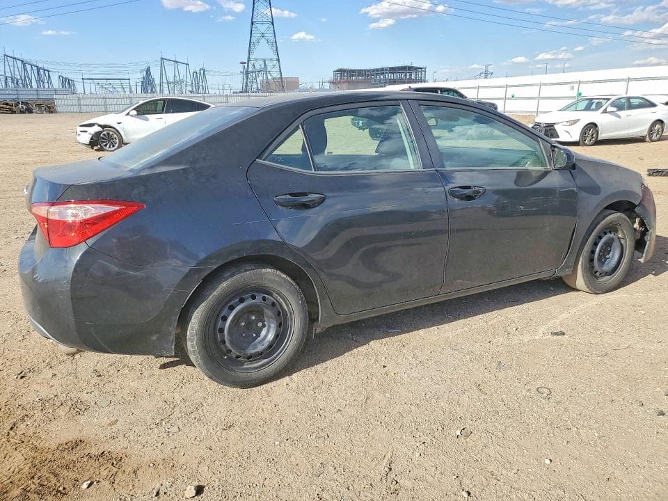 2018 TOYOTA COROLLA LE 3