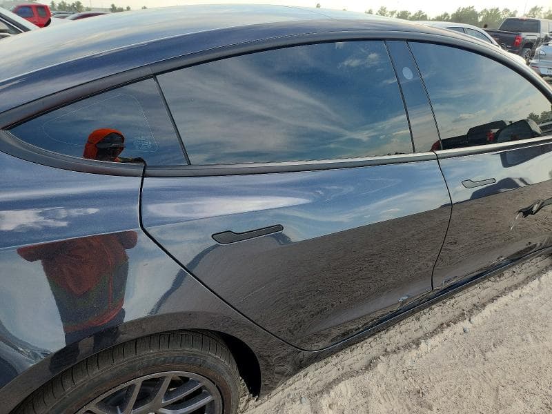 2026 TESLA MODEL 3 10