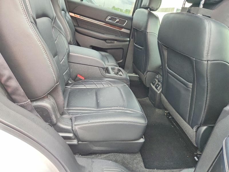 2017 FORD EXPLORER PLATINUM 11