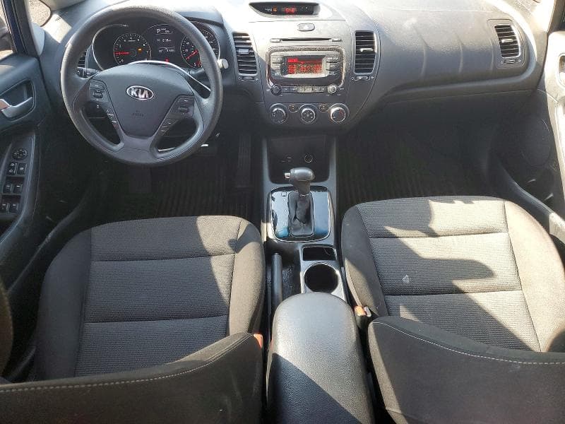 2017 KIA FORTE LX 8