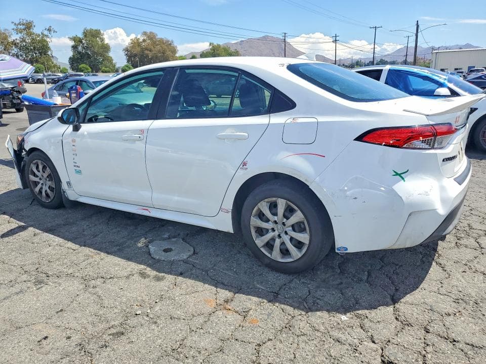 2024 TOYOTA COROLLA LE 2