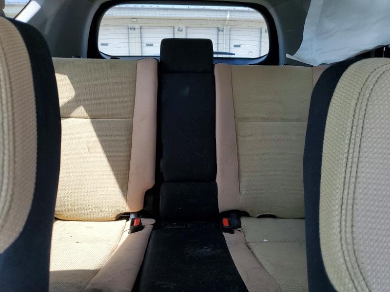 2017 TOYOTA RAV4 XLE 10