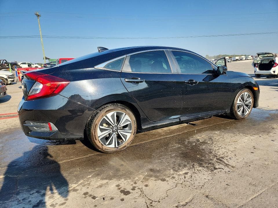 2017 HONDA CIVIC EXL 3