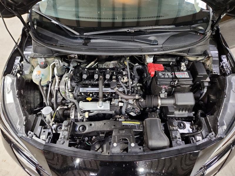 2025 NISSAN VERSA SV 11