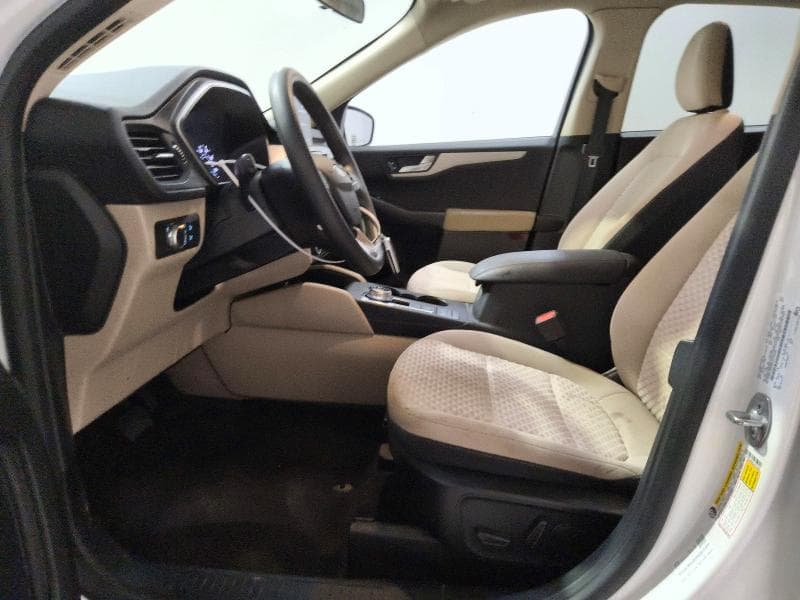 2020 FORD ESCAPE SE 7