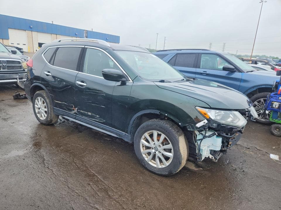 2019 NISSAN ROGUE SV 4