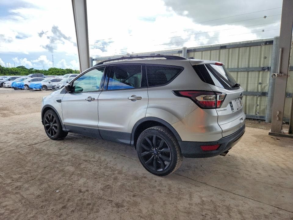 2017 FORD ESCAPE SE 2