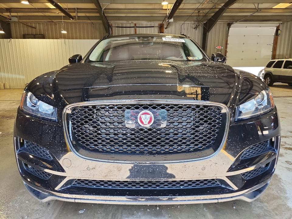 2019 JAGUAR F-PACE PREMIUM 5