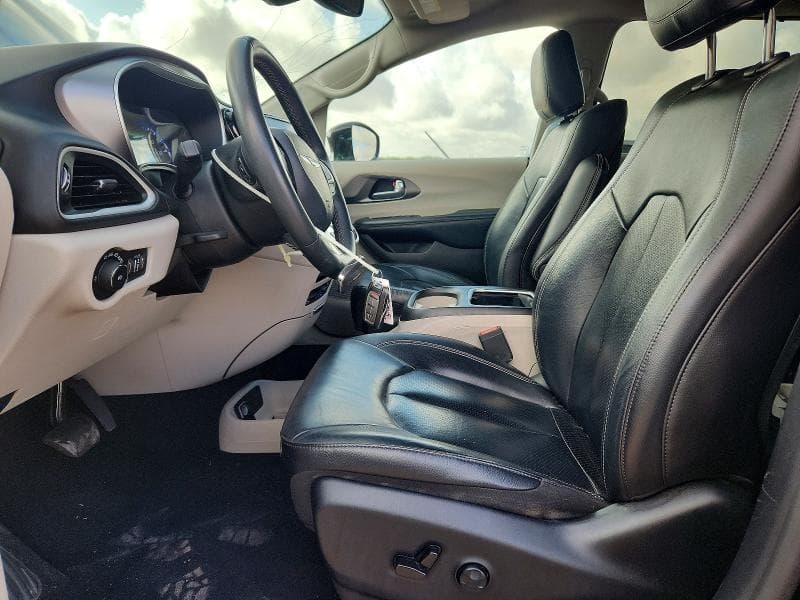 2022 CHRYSLER PACIFICA TOURING L 7