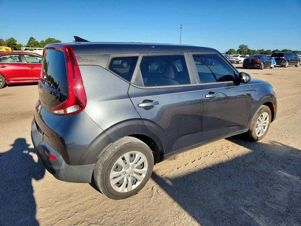 2022 KIA SOUL LX 3