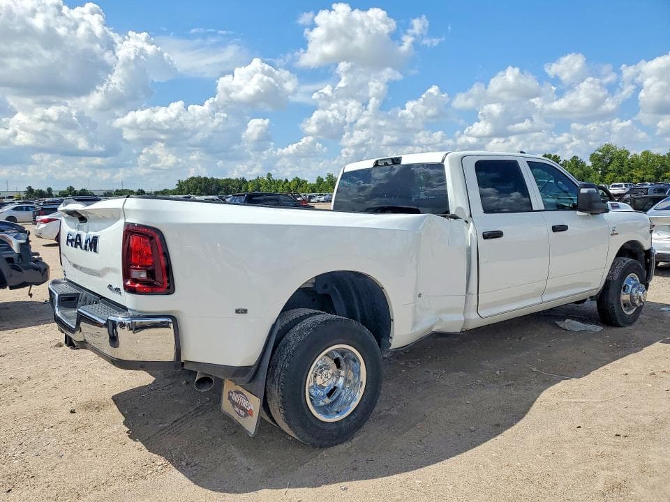 2026 RAM 3500 TRADESMAN 3