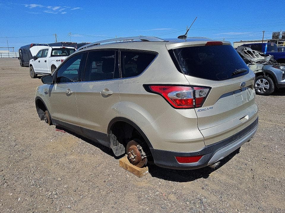 2017 FORD ESCAPE TITANIUM 2