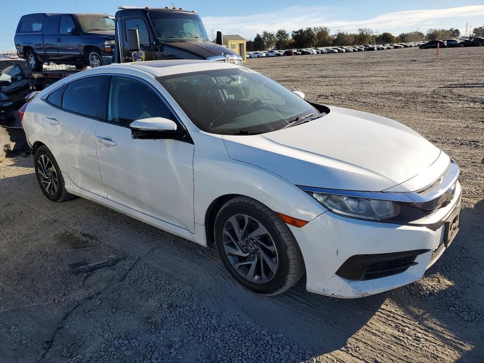 2017 HONDA CIVIC EX 4