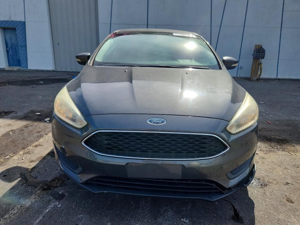 2017 FORD FOCUS SE 5
